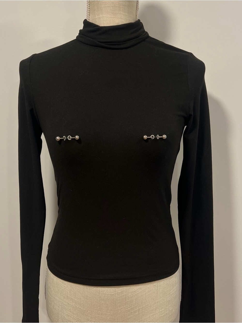 Source Unknown Black Long Sleeve Turtleneck Top with Decorative Silver Studs